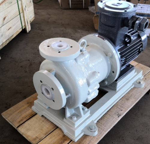 氟塑料磁力泵 (2).jpg